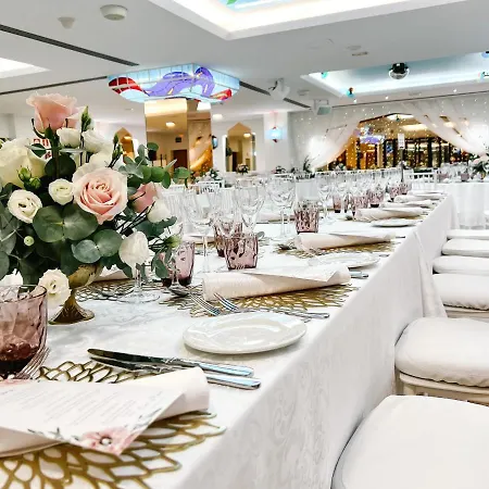 Perla Marina 4*