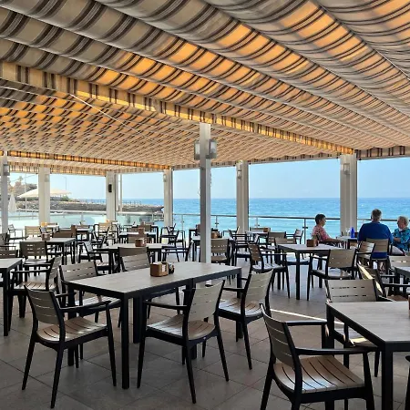 Perla Marina 4*