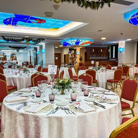 Hotel Perla Marina 4*