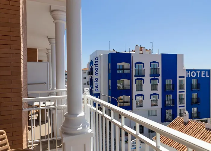 Otel Perla Marina 4*