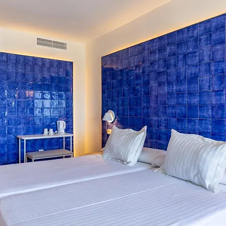 Perla Marina Hotel