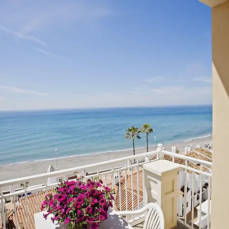 Perla Marina Hotel