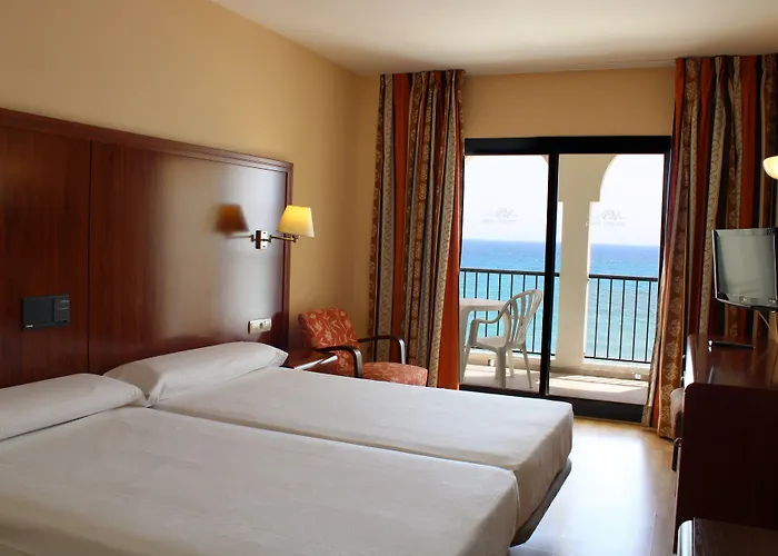 Hotel Perla Marina 4*
