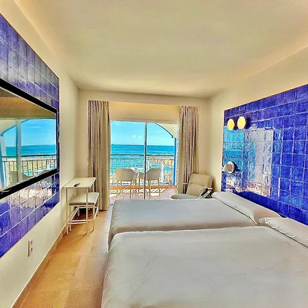 Отель Perla Marina 4*