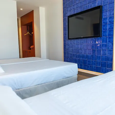 Отель Perla Marina 4*