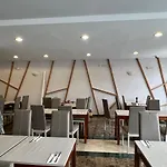 Hotel Perla Marina