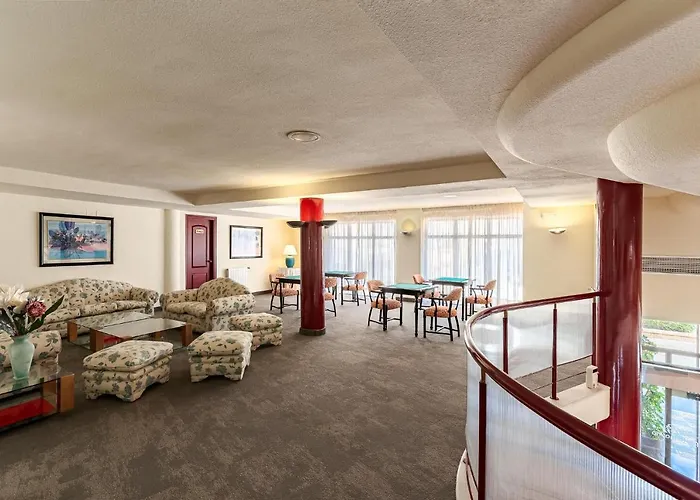 珍珠码头酒店 内尔哈